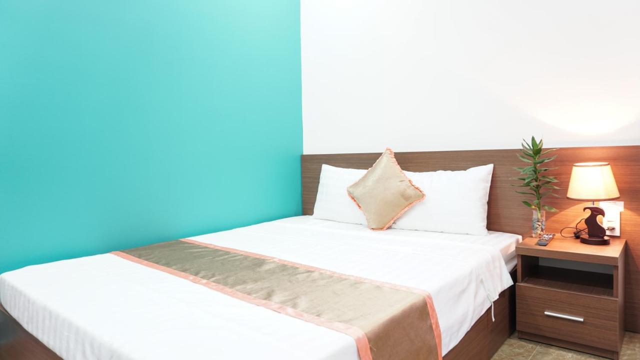 Hung Long Hostel Hué Extérieur photo
