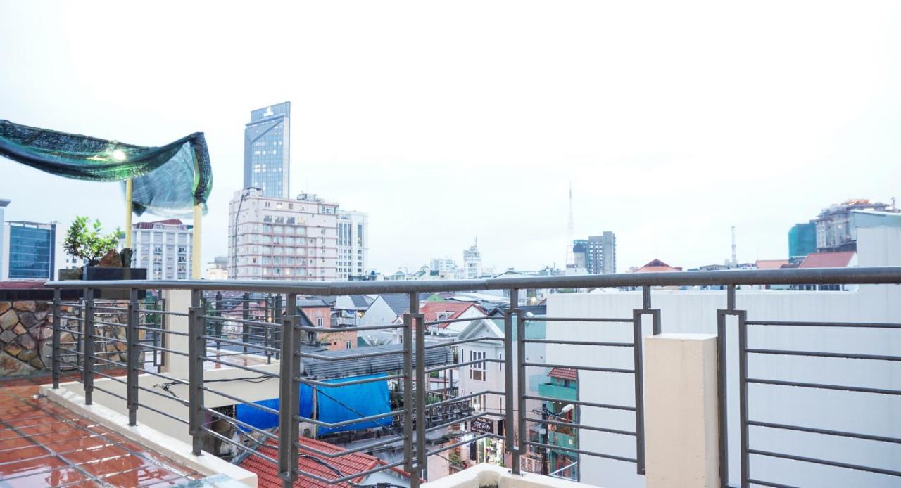 Hung Long Hostel Hué Extérieur photo